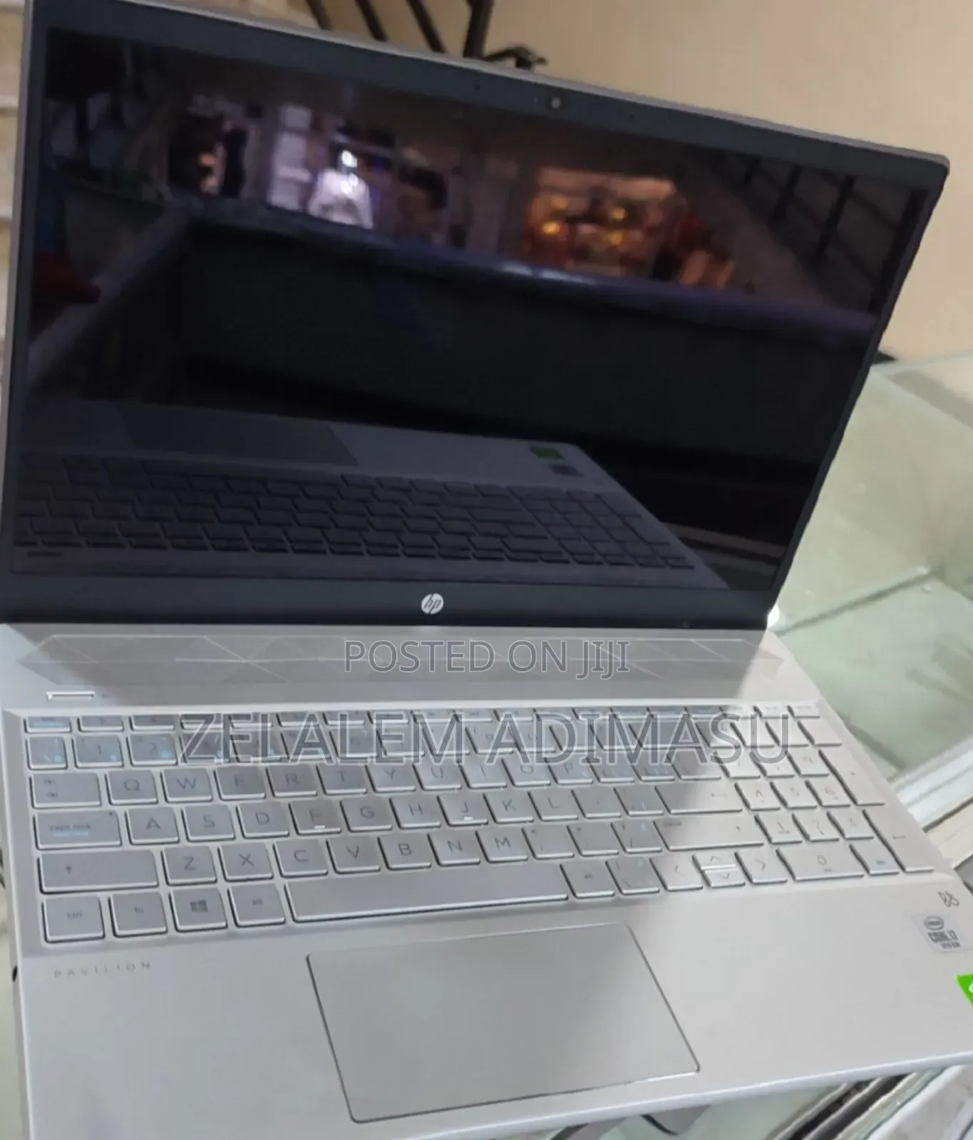 New Laptop HP Pavilion 15 8GB Intel Core I7 SSD 128GB