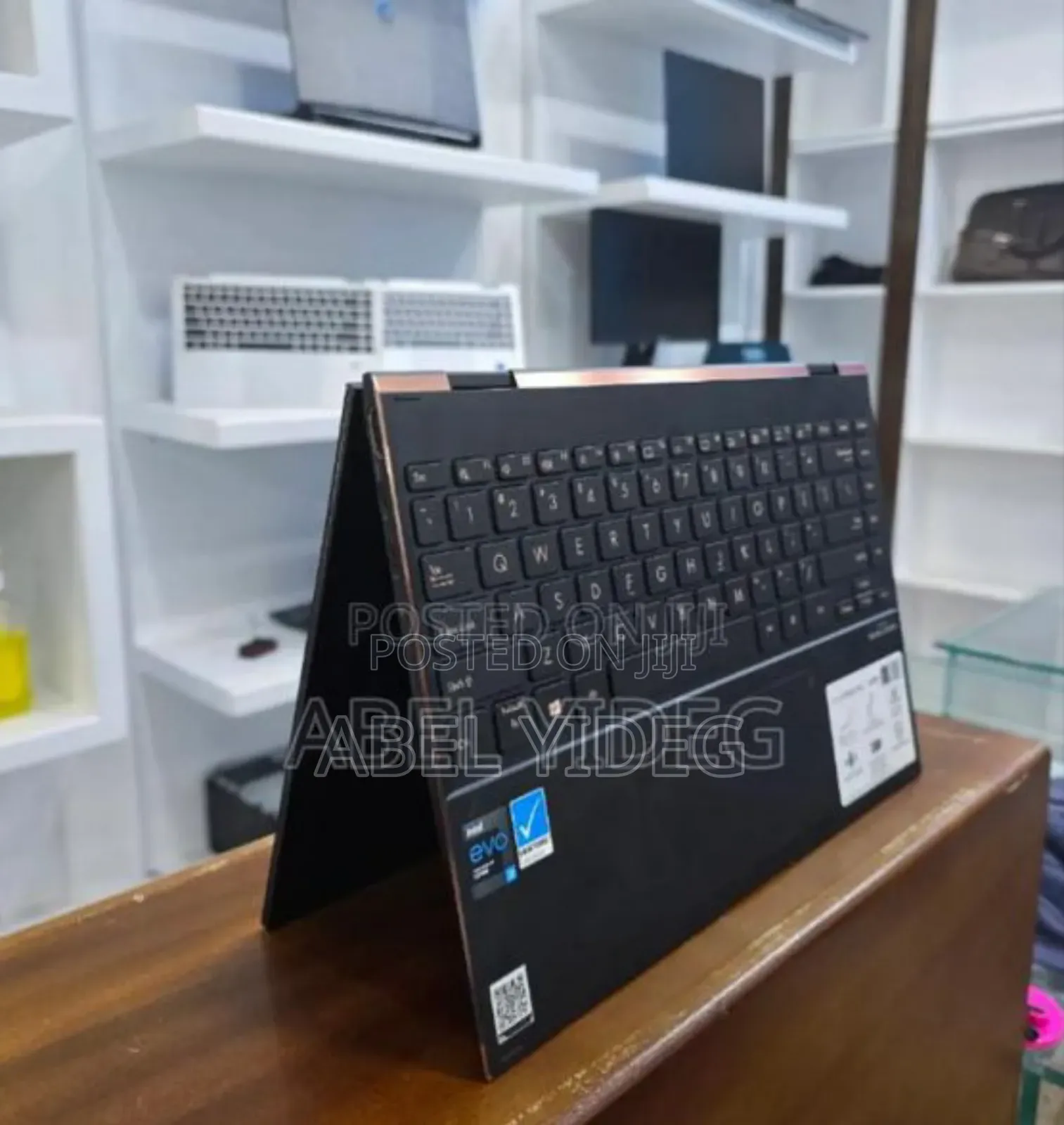 New Laptop Asus ZenBook S UX391UA 16GB Intel Core i7 SSD 1T