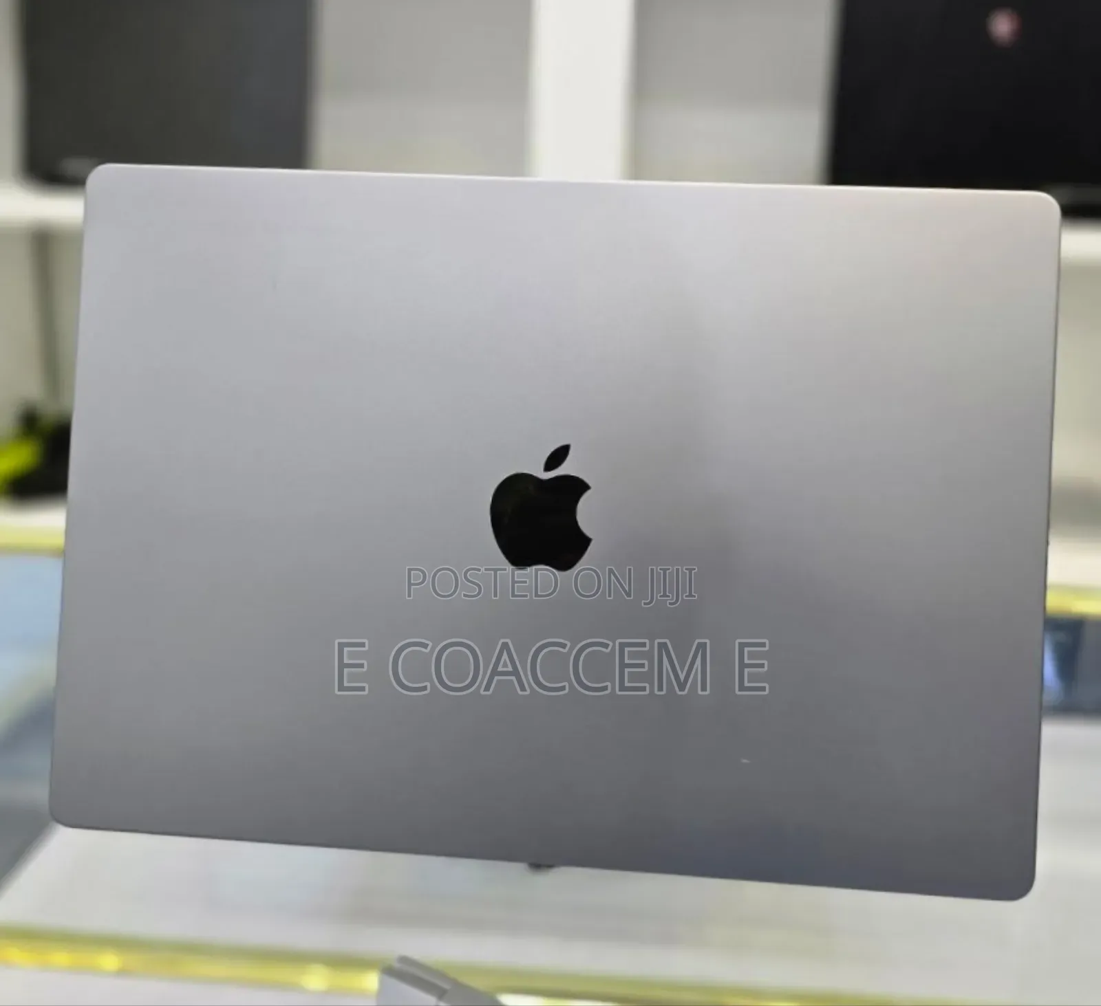 New Laptop Apple MacBook Pro 32GB Intel Core I9 SSD 1T