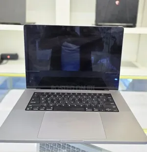 New Laptop Apple MacBook Pro 32GB Intel Core I9 SSD 1T