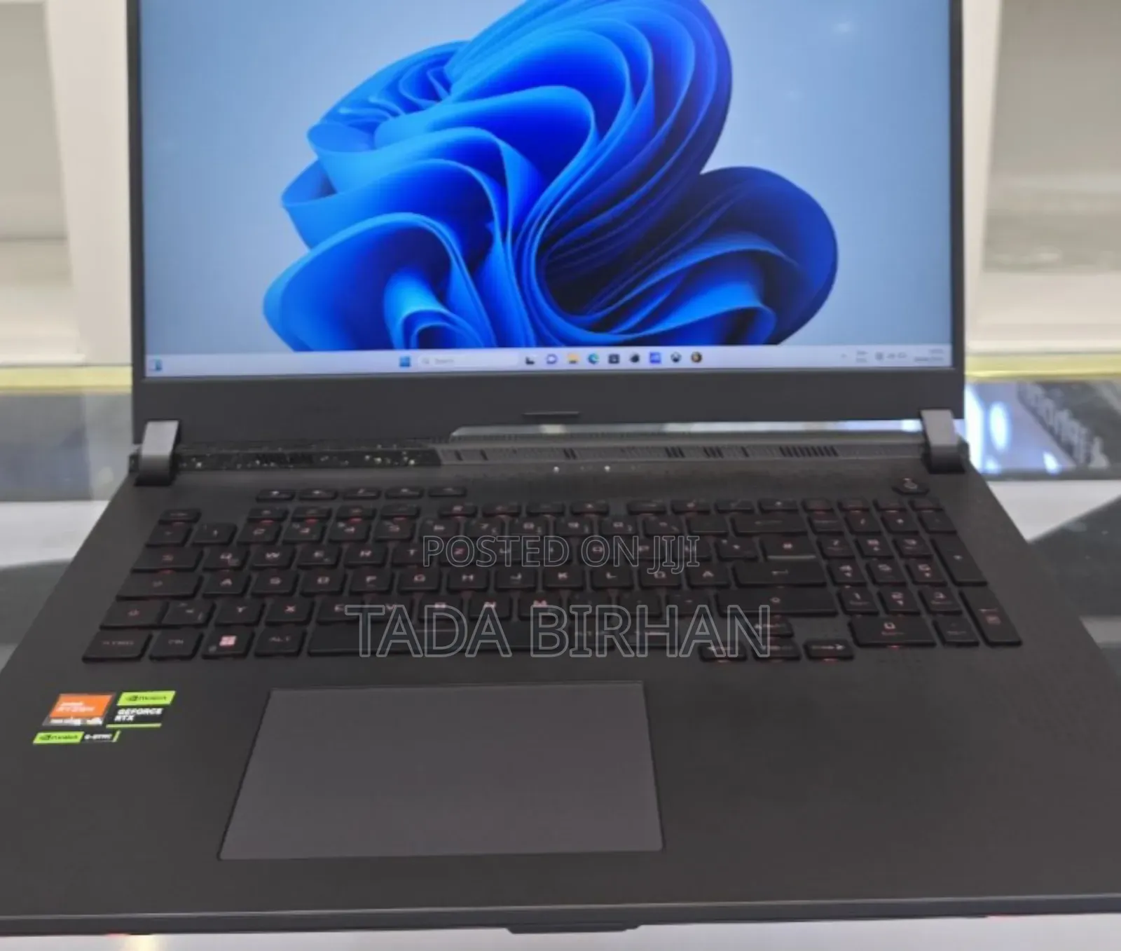 New Laptop Asus ROG Strix G15 32GB AMD Ryzen 9 SSD 1T