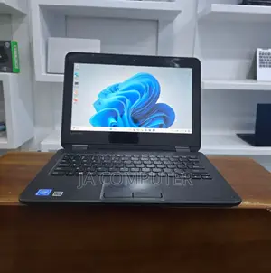 Photo - New Laptop Lenovo Miix 3 4GB Intel Celeron SSD 256GB