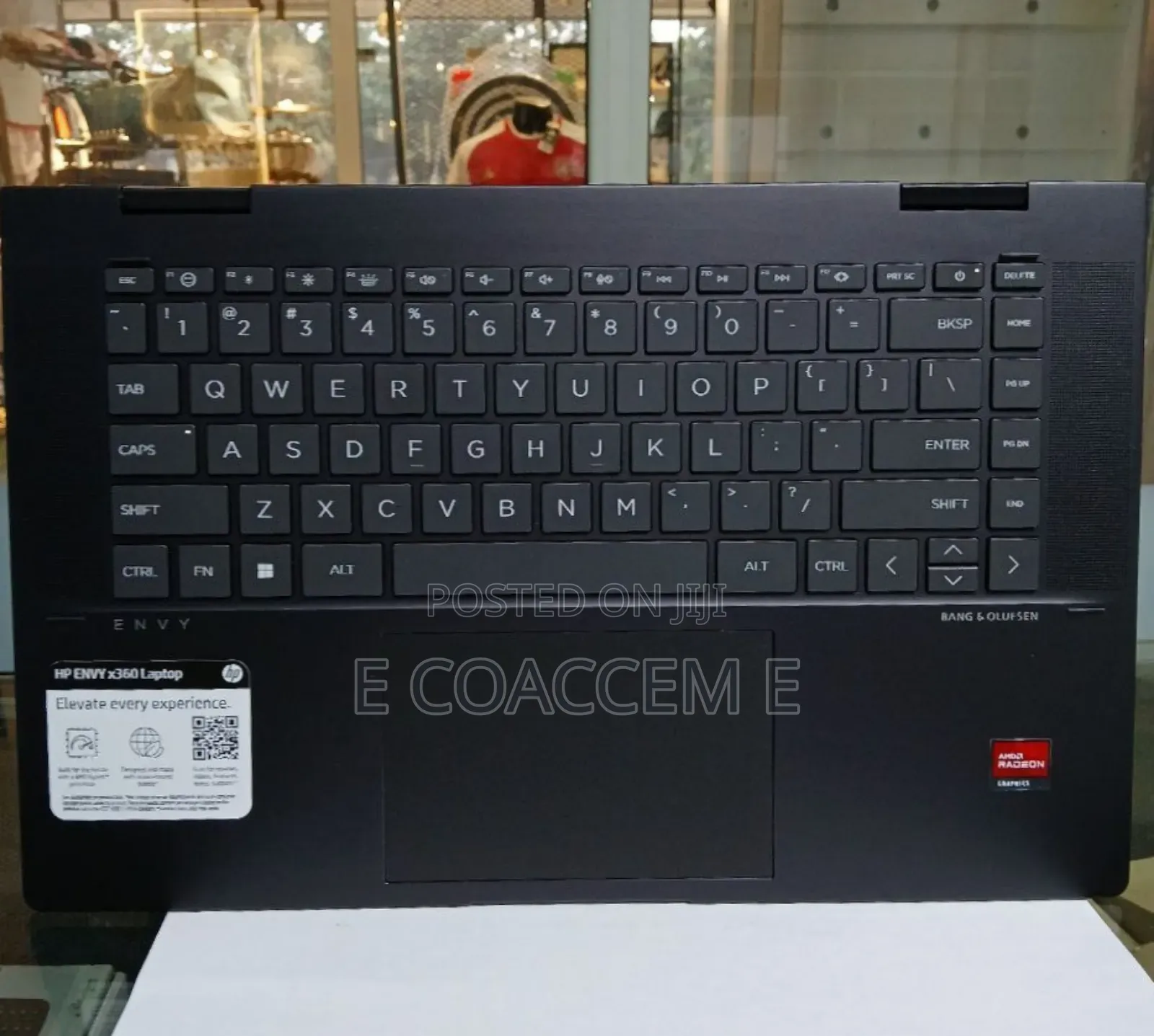 New Laptop HP Envy X360 8GB AMD Ryzen 5 SSD 512GB