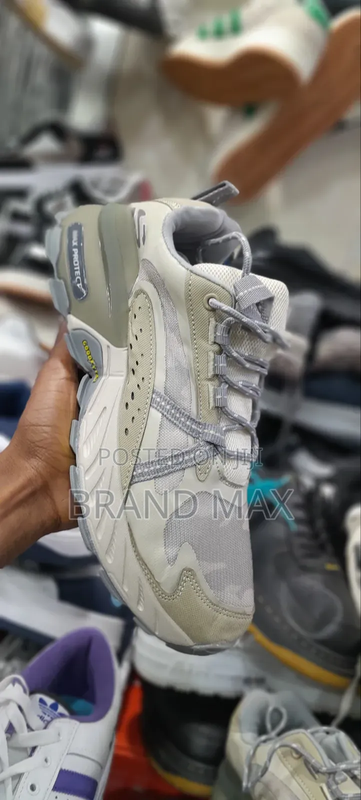 Skechers "MEMORY FOAM " Master Quality