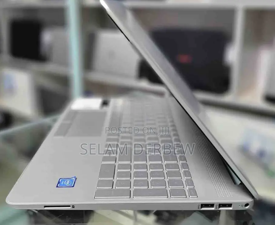 New Laptop HP Stream Notebook 8GB Intel Core 2 Quad SSD 128GB