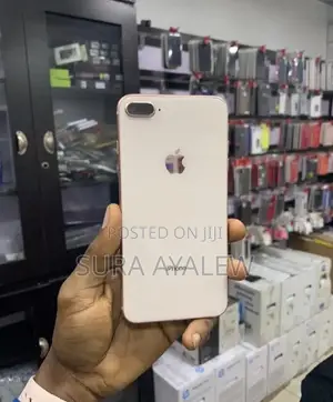 Apple iPhone 8 Plus 64 GB Gold