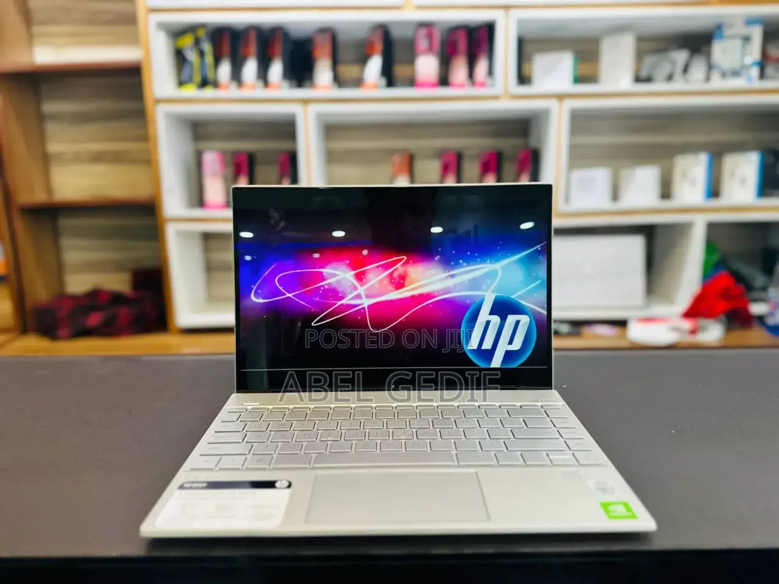 New Laptop HP Envy 13t 16GB Intel Core I7 SSD 512GB