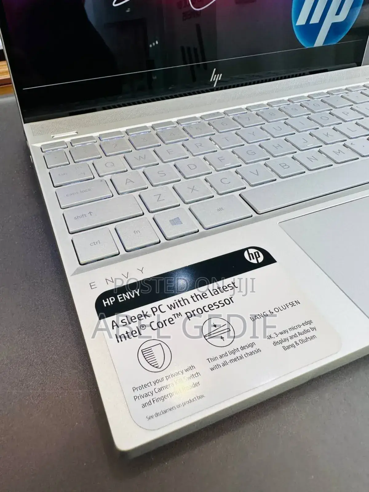 New Laptop HP Envy 13t 16GB Intel Core I7 SSD 512GB