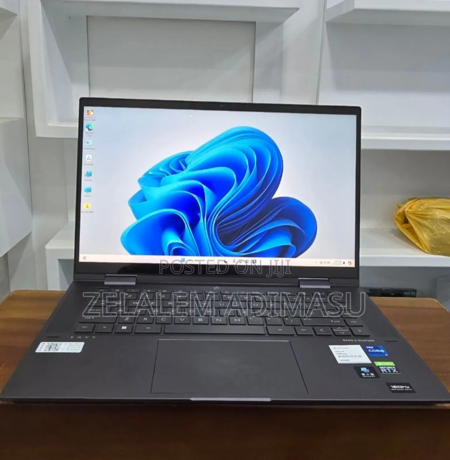 New Laptop HP Envy X360 16GB Intel Core I7 SSD 1T