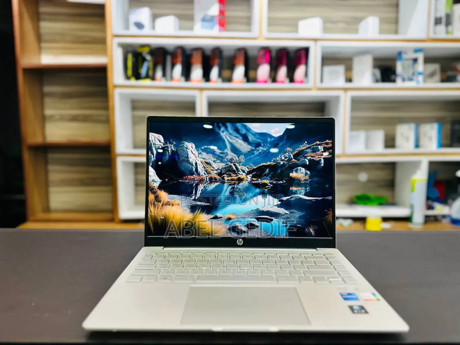 New Laptop HP Pavilion 14 16GB Intel Core I7 SSD 512GB