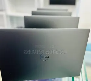 New Laptop Dell XPS 15 32GB Intel Core I7 SSD 512GB