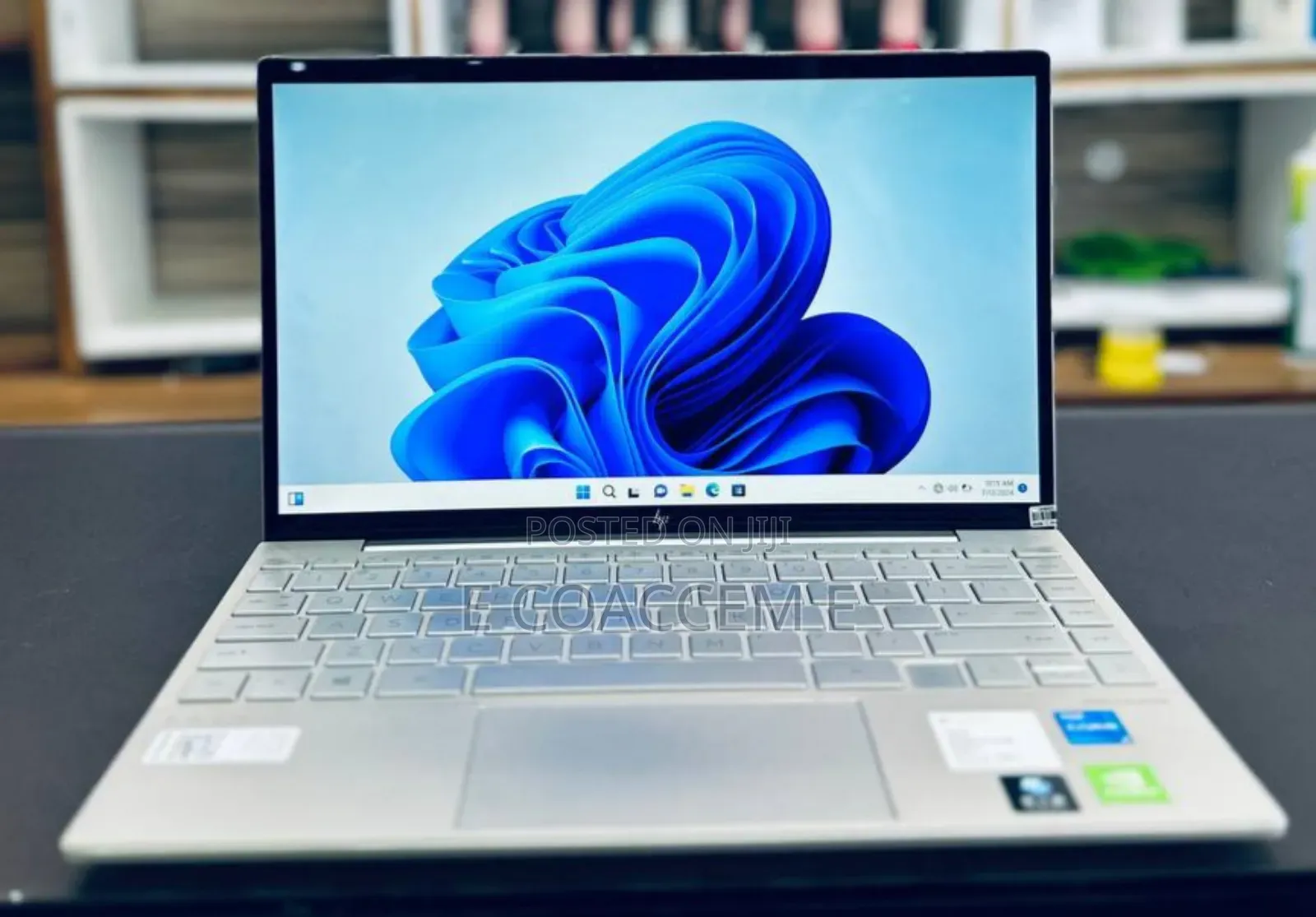 New Laptop HP Envy X2 16GB Intel Core I5 SSD 512GB