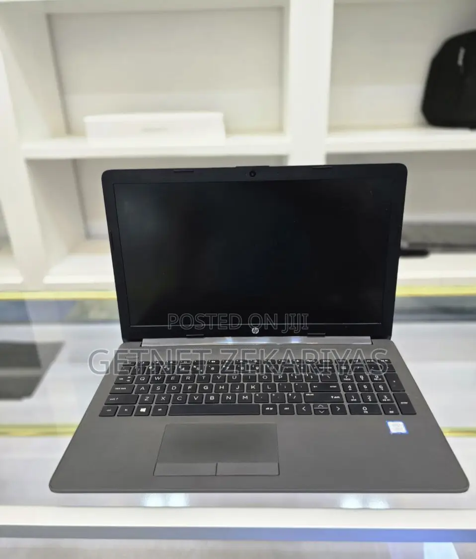New Laptop HP Stream Notebook 8GB Intel Core I7 HDD 1T