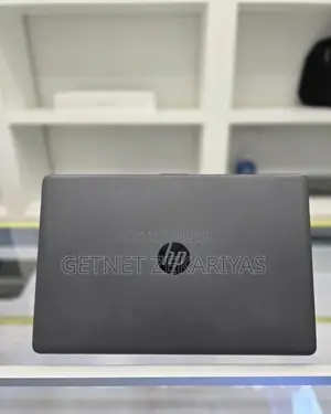 New Laptop HP Stream Notebook 8GB Intel Core I7 HDD 1T