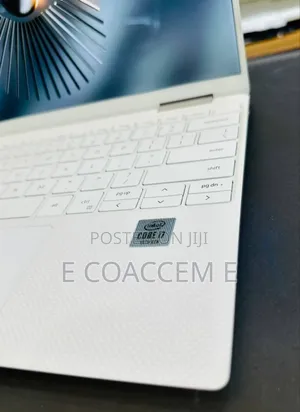 New Laptop Dell XPS 13 16GB Intel Core I7 SSD 512GB