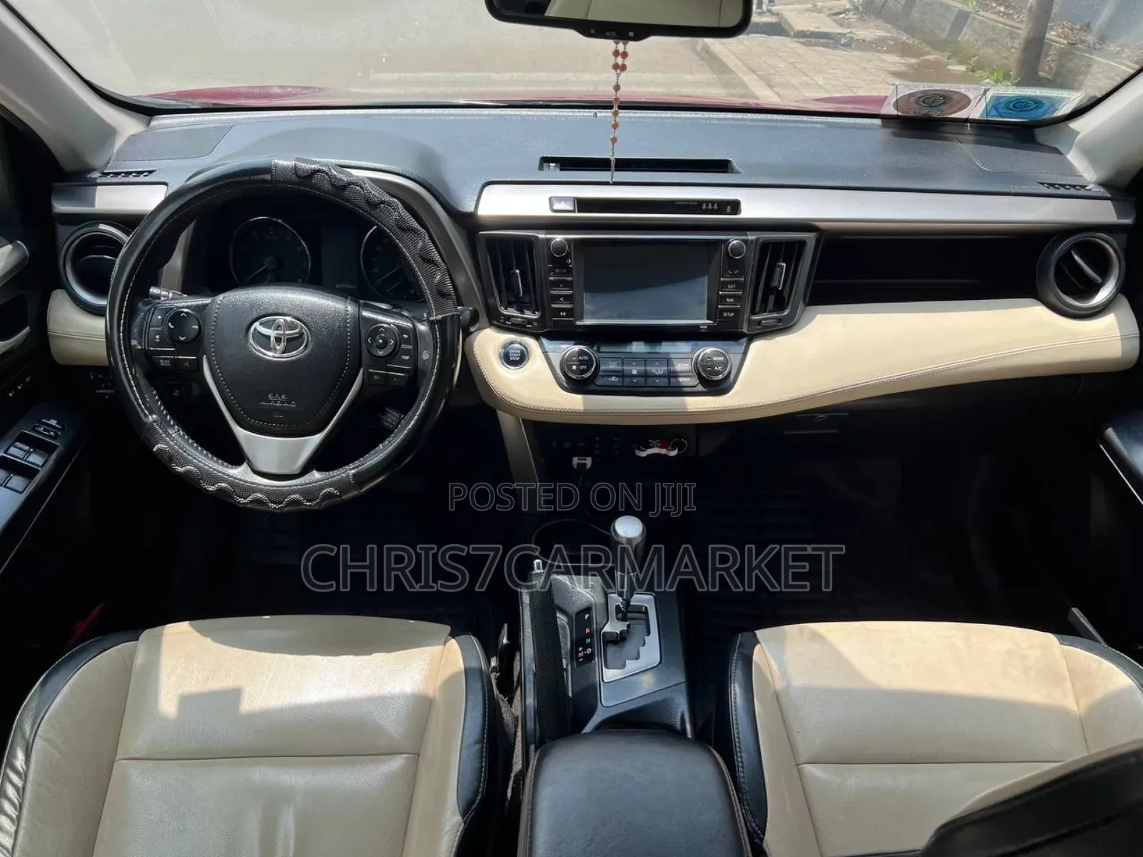 Toyota RAV4 2018 Burgundy