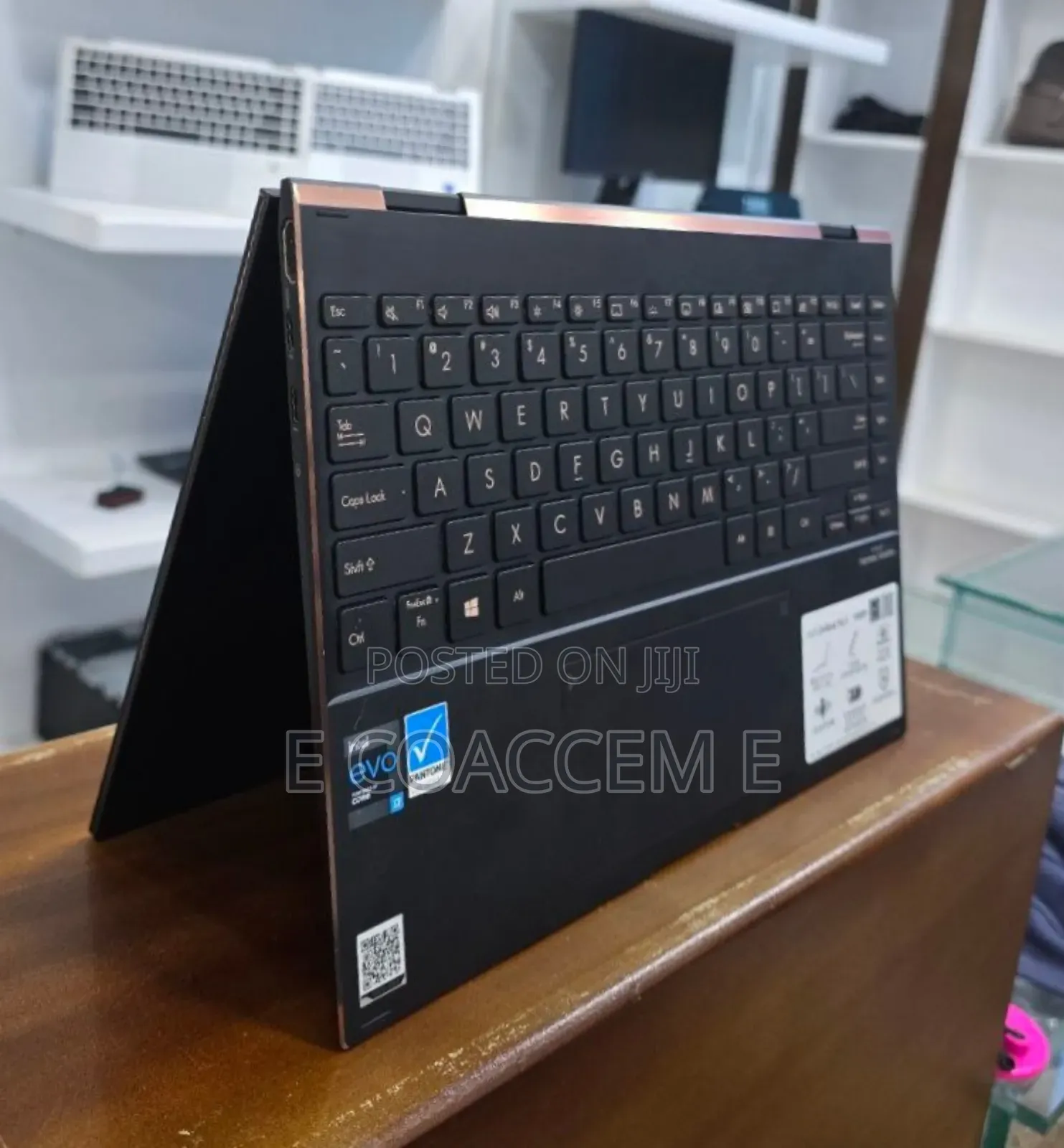 New Laptop Asus ZenBook Flip S UX370UA 16GB Intel Core I7 SSD 1T