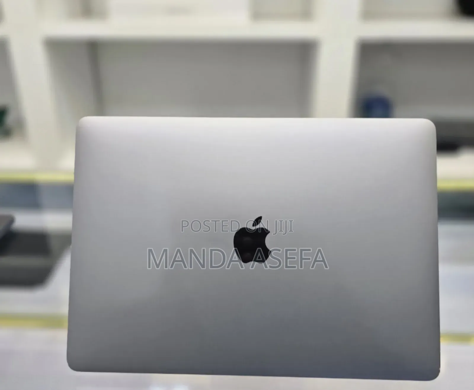 New Laptop Apple MacBook Pro M1 8GB Apple M1 SSD 512GB