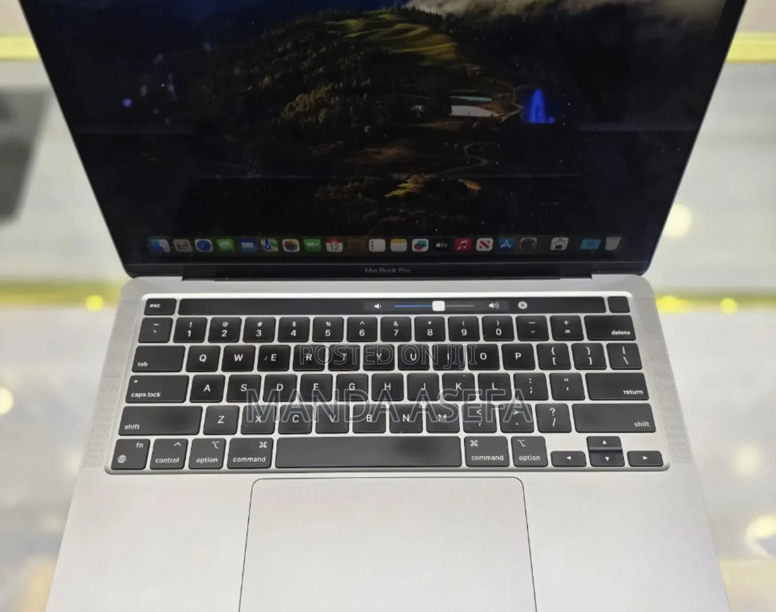 New Laptop Apple MacBook Pro M1 8GB Apple M1 SSD 512GB