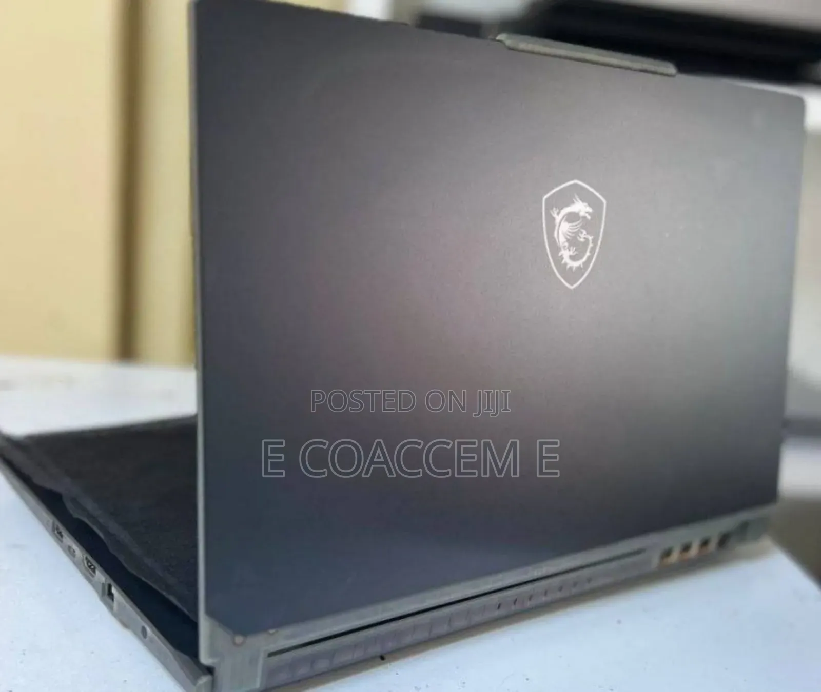 New Laptop MSI Stealth 17 Studio A13V 16GB Intel Core I7 SSD 512GB