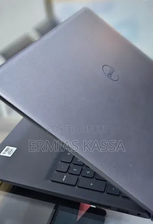 New Laptop Dell Inspiron 15 8GB Intel Core I5 SSD 256GB