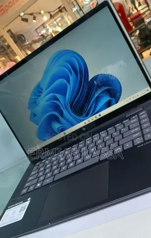 New Laptop HP Envy X360 15t 8GB AMD Ryzen 5 SSD 512GB