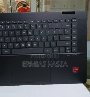 New Laptop HP Envy X360 15t 8GB AMD Ryzen 5 SSD 512GB