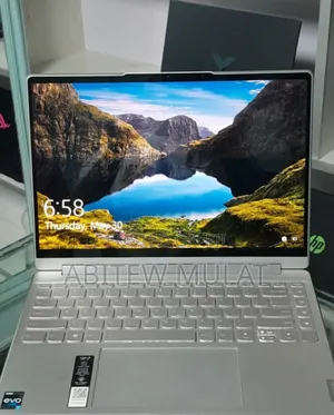 New Laptop Lenovo Yoga 910 16GB Intel Core I7 SSD 512GB