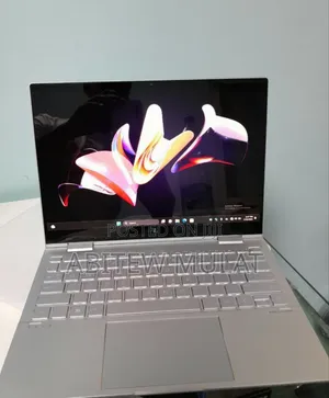 New Laptop HP Envy X360 8GB Intel Core I7 SSD 512GB