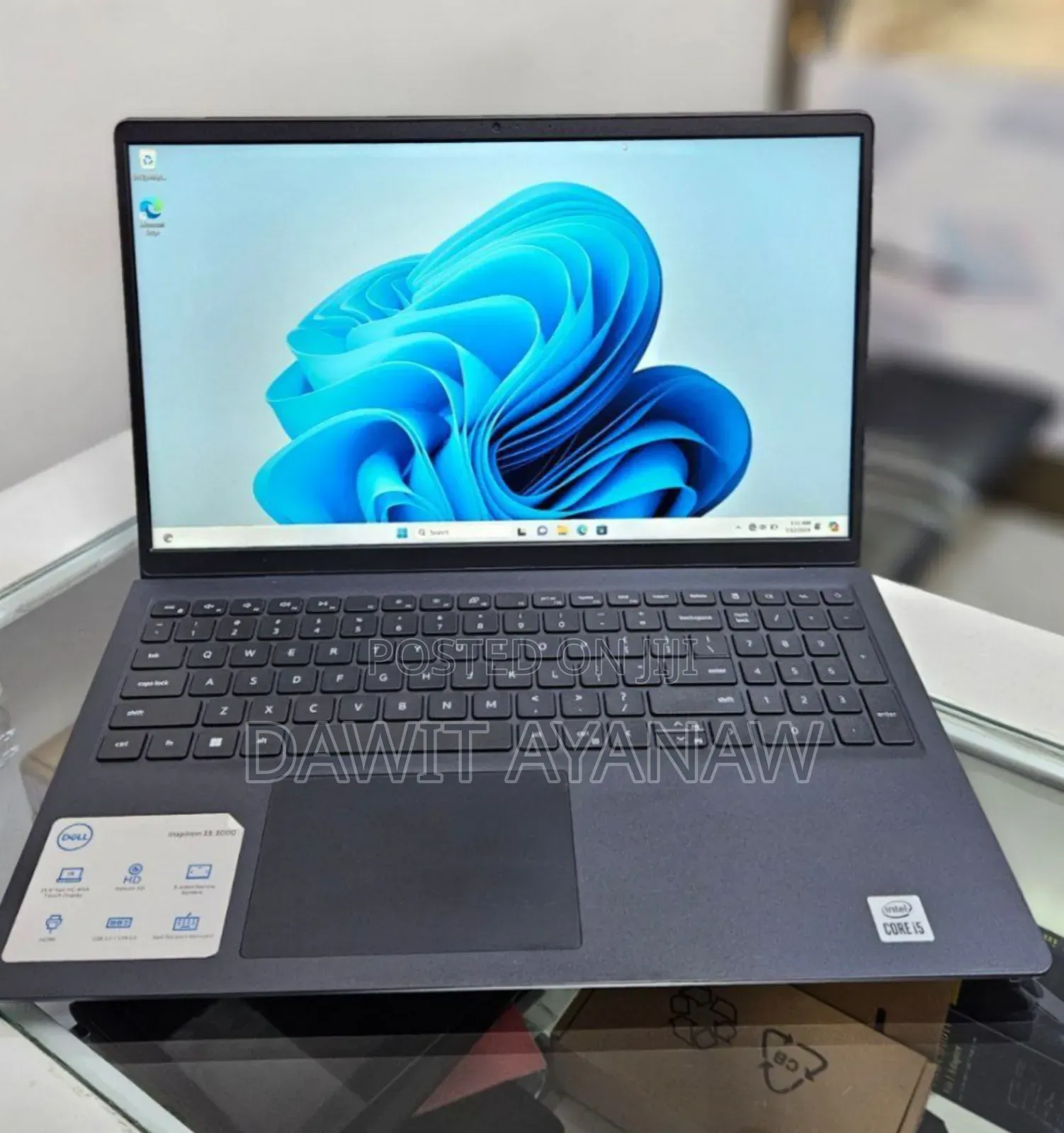 New Dell Inspiron One 2205 16GB Intel Core I5 SSD 256GB