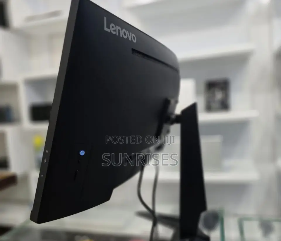 Lenovo Curved Moniter