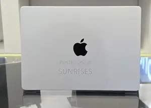 New Laptop Apple MacBook Pro 2021 M1 16GB Apple M1 Pro SSD 1T