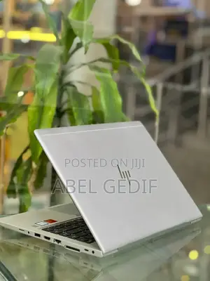 Photo - New Laptop HP EliteBook 840 16GB Intel Core I5 SSD 512GB