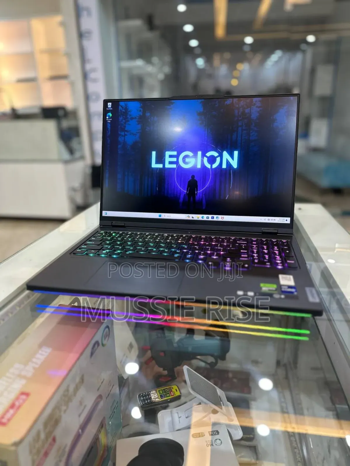 New Laptop Lenovo Legion 7 32GB Intel Core I9 SSD 1T