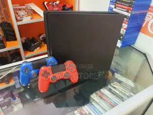 Playstation 4 Slim Jailbreak 2 ፍሬ ብቻ የቀረው