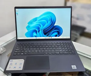 Photo - New Laptop Dell 8GB Intel Core I5 SSD 256GB