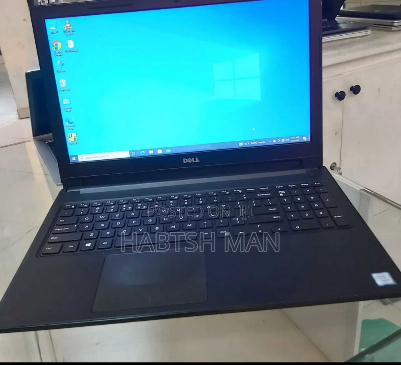 Laptop Dell Vostro DVCI315 4GB Intel Core I5 HDD 1T