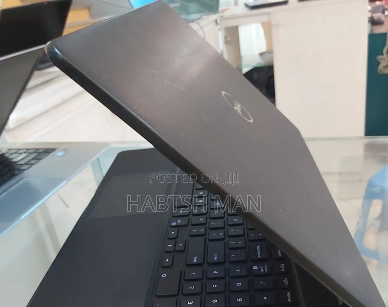 Laptop Dell Vostro DVCI315 4GB Intel Core I5 HDD 1T