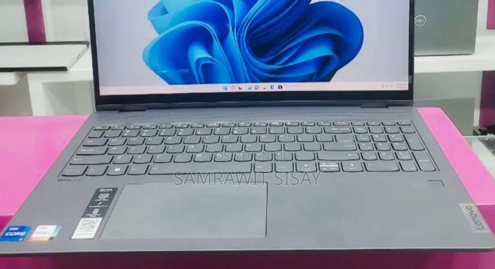 New Laptop Lenovo Flex 5 16GB Intel Core I7 SSD 512GB