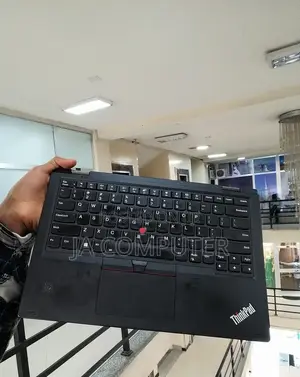 New Laptop Lenovo ThinkPad X390 Yoga 16GB Intel Core I7 SSD 512GB