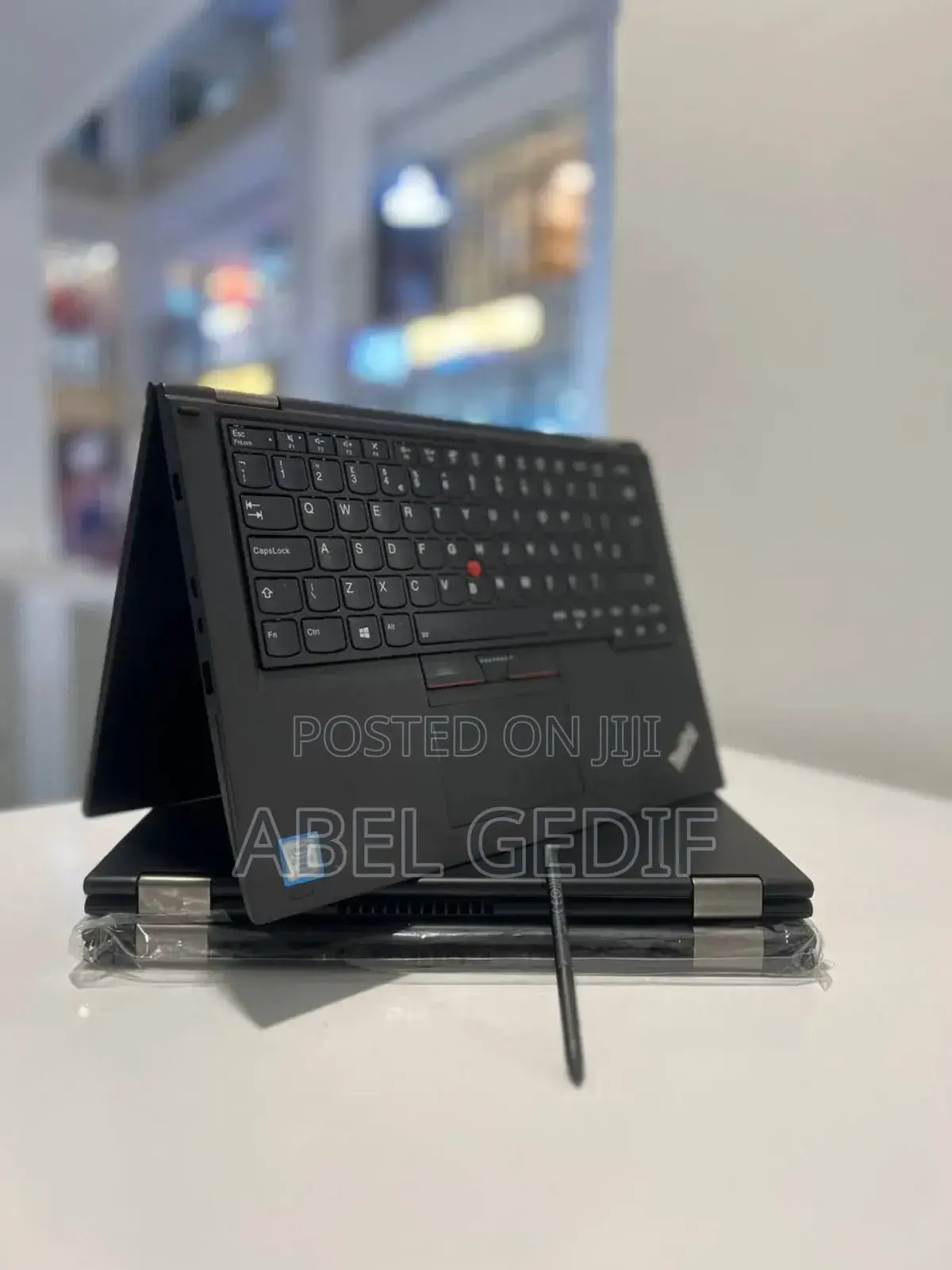 New Laptop Lenovo ThinkPad Yoga 370 16GB Intel Core I7 SSD 512GB