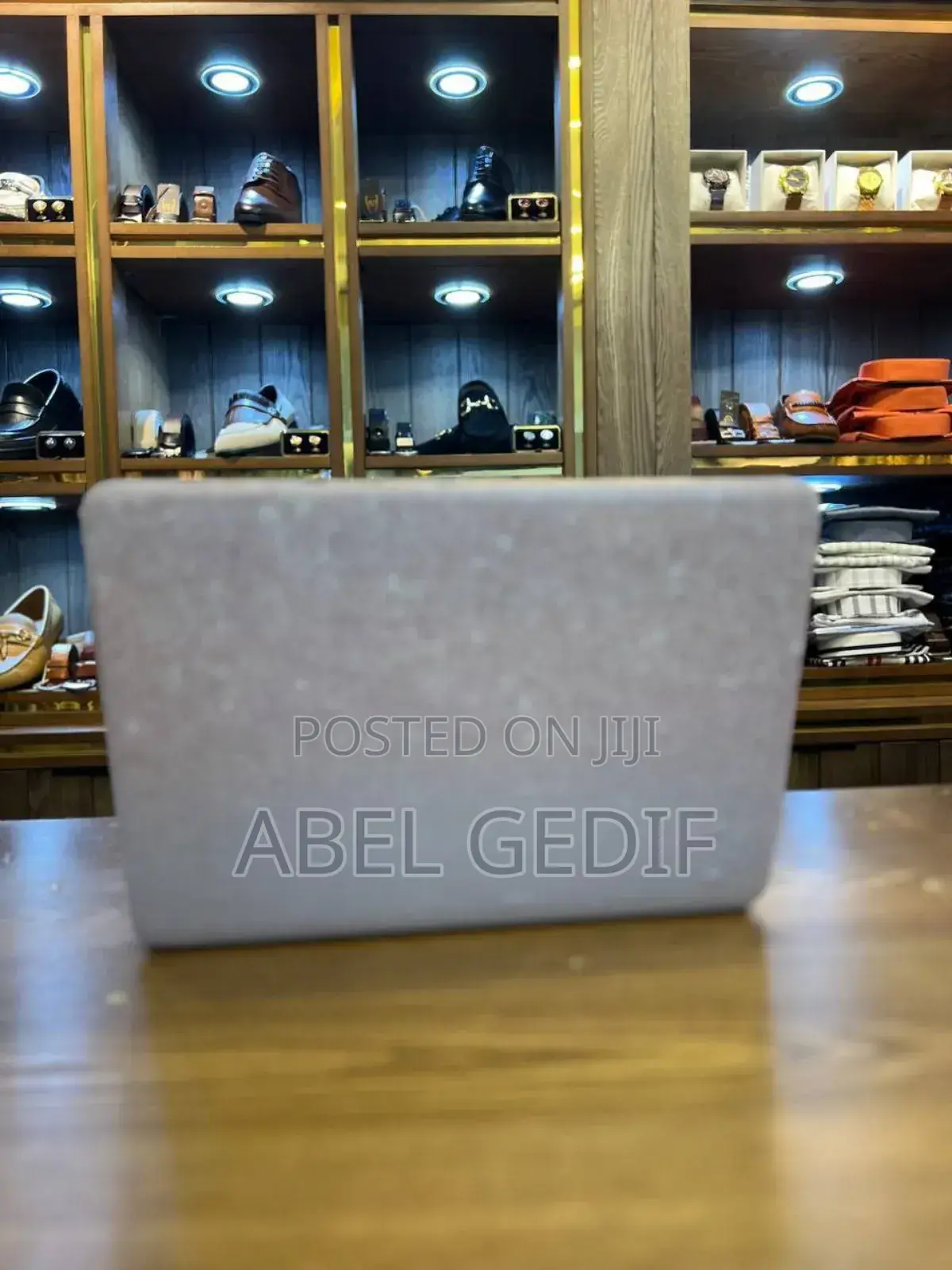 New Laptop HP EliteBook 840 8GB Intel Core I7 HDD 1T