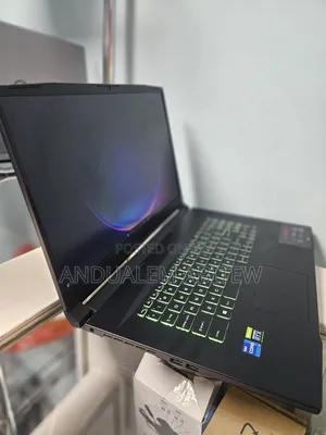 New Laptop MSI Crosshair 17 16GB Intel Core I7 SSD 512GB