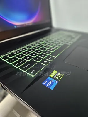 New Laptop MSI Crosshair 17 16GB Intel Core I7 SSD 512GB