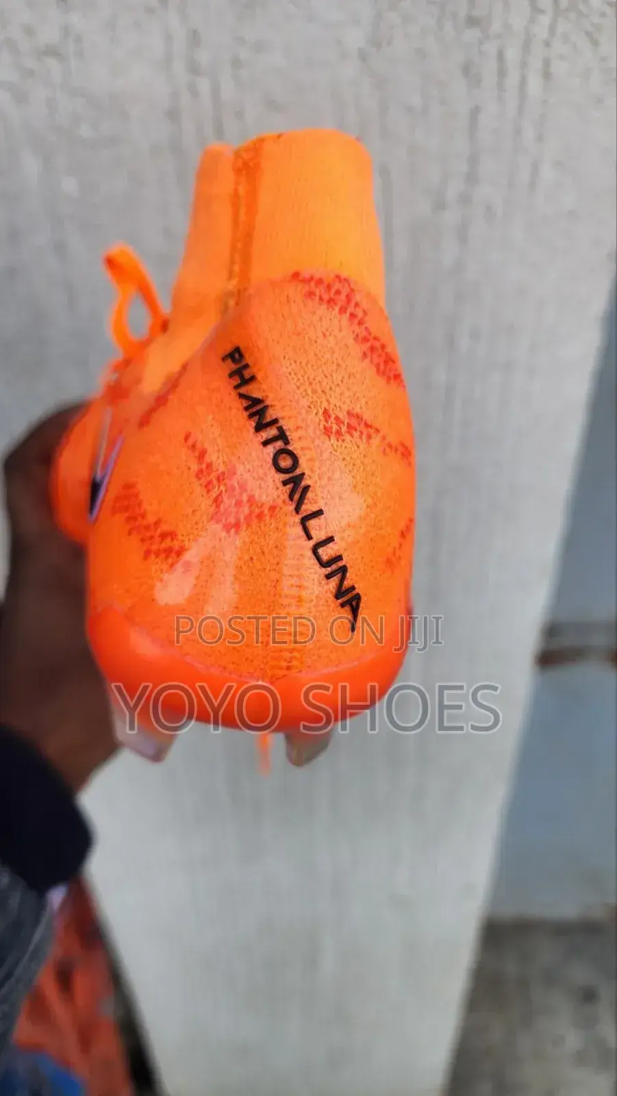 Nike Phantom Luna Foot Ball Shoes