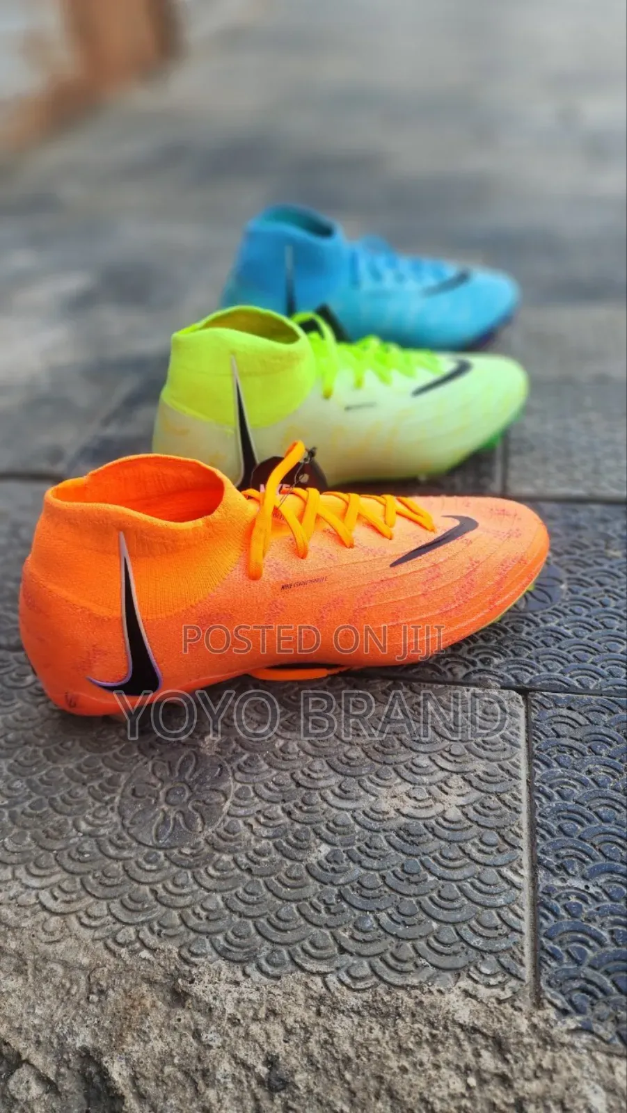 Nike Phantom Luna Foot Ball Shoes