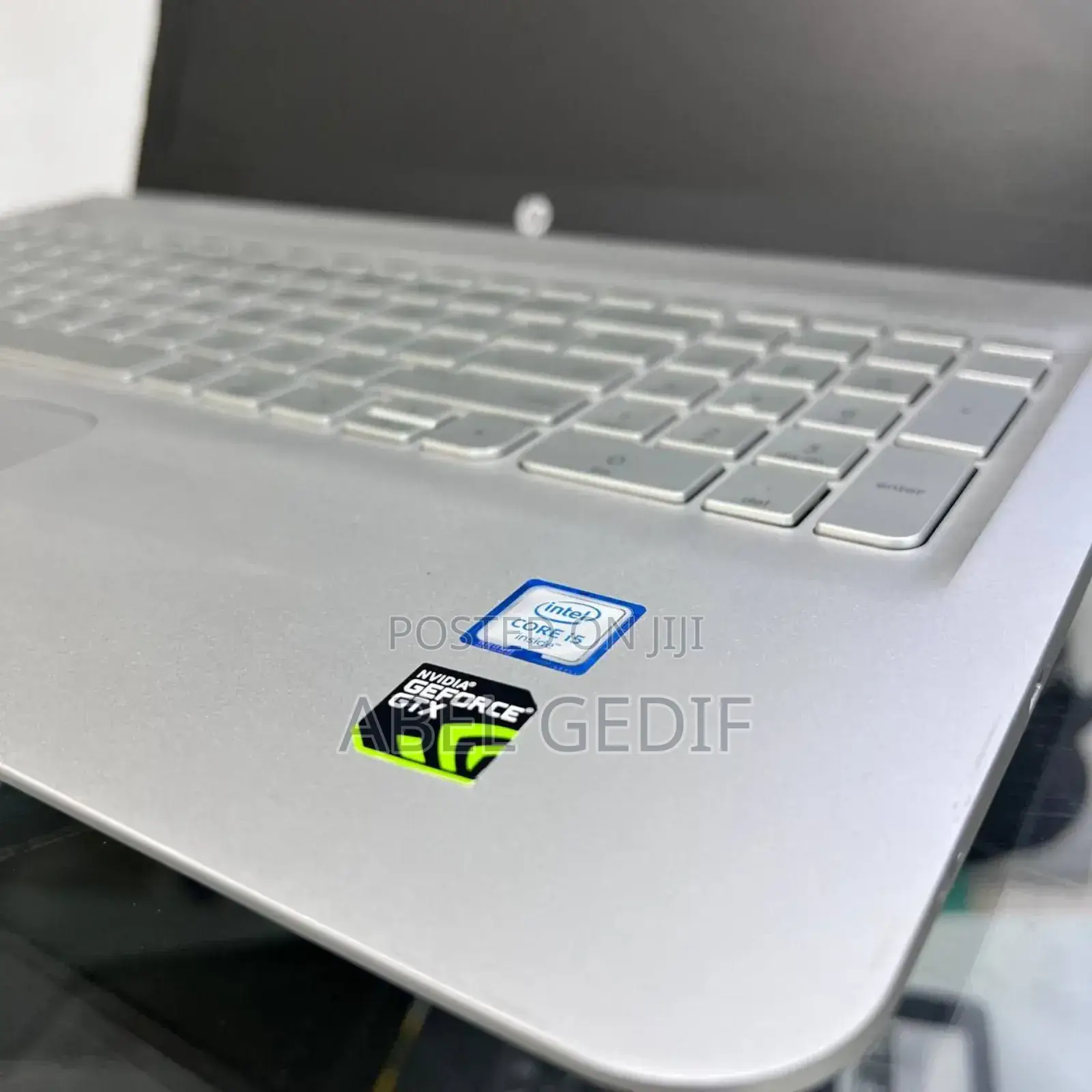 New Laptop HP Envy 15 8GB Intel Core I5 HDD+SSD 1T