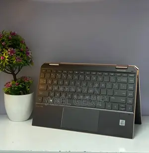 Photo - New Laptop HP Spectre 16GB Intel Core I7 SSD 1T