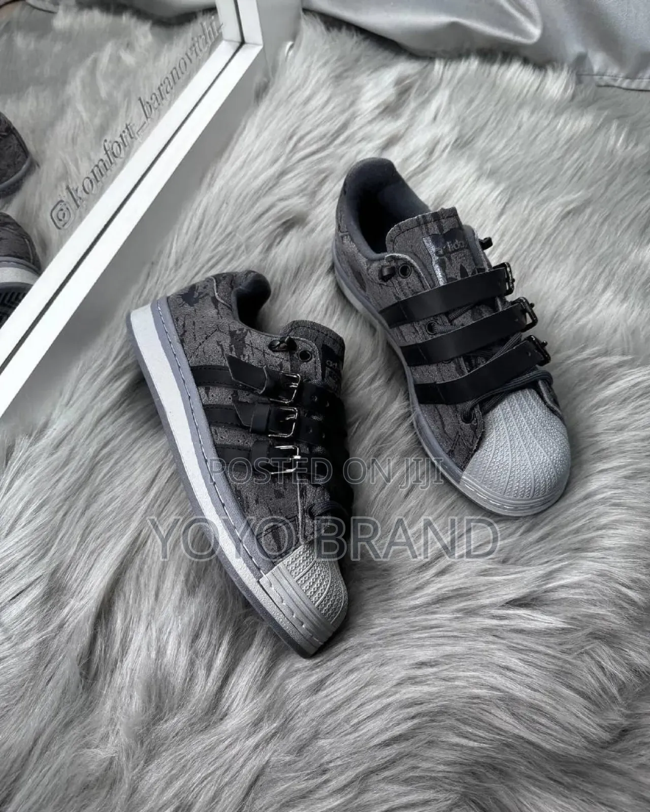 Old School Adidas Fashion Shoes