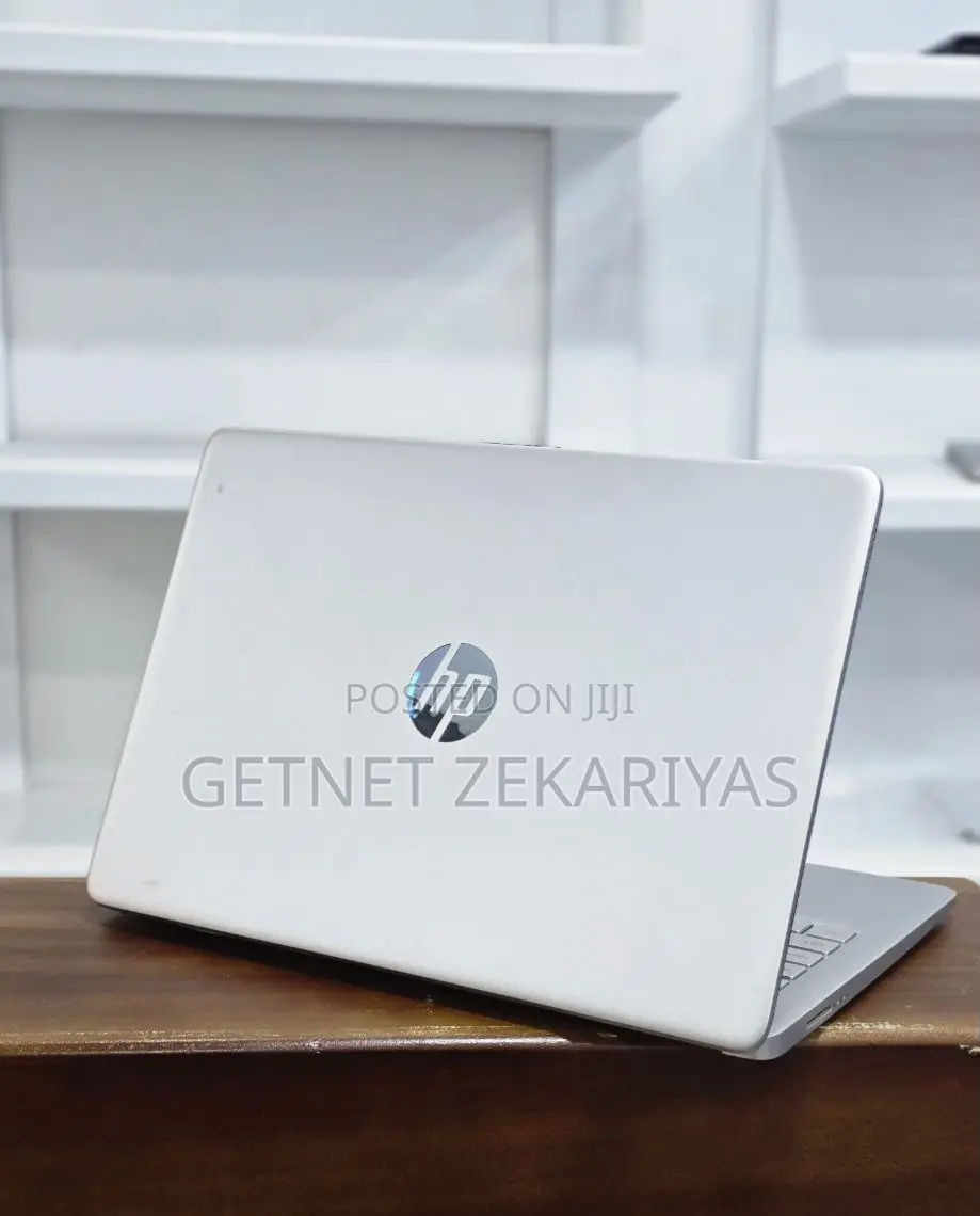 New Laptop HP Stream Notebook 16GB Intel Core I7 SSD 1T